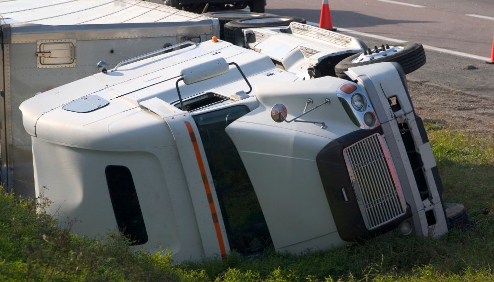 Newport Beach Abogado de Accidente de Camión