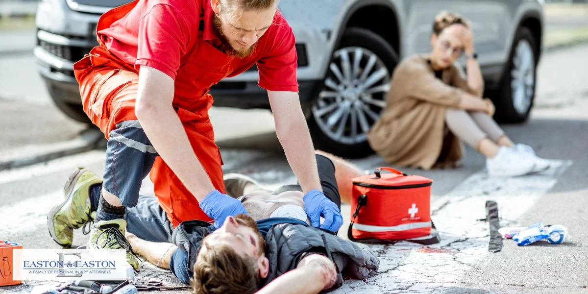 ¿Quién paga las facturas médicas después de un accidente automovilístico en el condado de Orange?